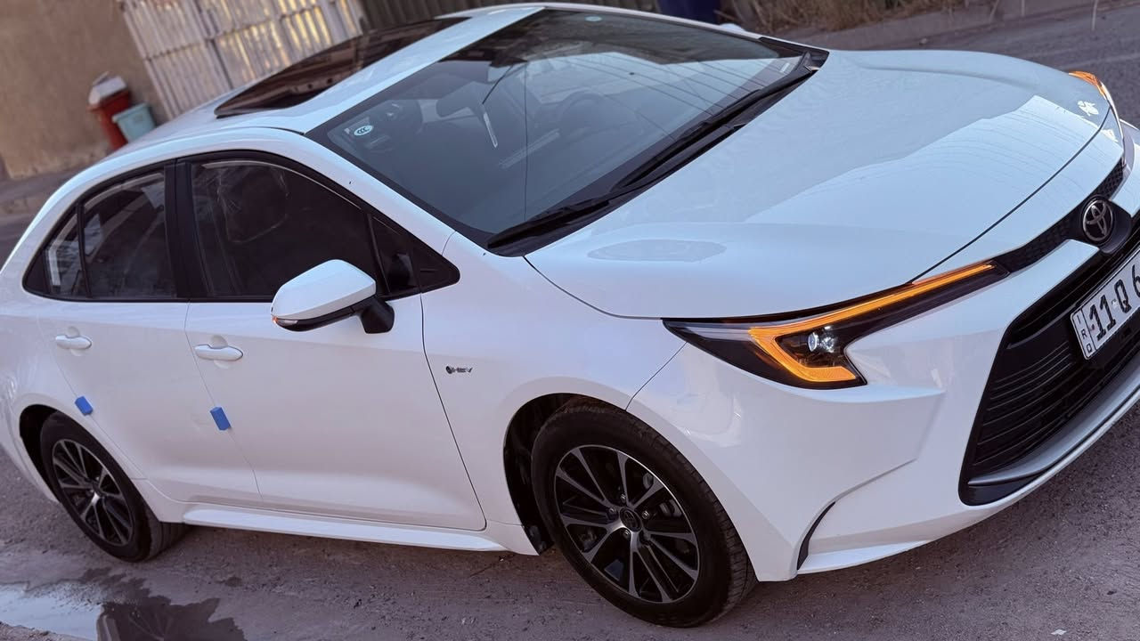 كورلا  خليجي هايبرد 2025فول مواصفات
جديده كلش بحالة الوكالة مكفولة كفاله عامة  
ماشيه ٢٠ الف
مواصفات 
🔹فتحة 
🔹دخول ذكي بدون مفتاح 
🔹بصمة ابواب 
🔹اشاير بل مري 
🔹لايت زينون 
🔹ماطور لايت (يصعد وينزل )
🔹اوتو لايت عالي
🔹اوتو هولد 
🔹سايد بريك بصمة ذكي 
🔹وضعيات قيادة 
🔹دركة خياط 
🔹لد نهاري + اشارة لد 
🔹تبريد ❄️ ثلج  قطعتين 
🔹شاشة كار بلي بلوتوث 
🔹داخل جلد اسود
🔹قيادة ذاتية +رادار 
🔹تحذير عند خروج عند مسار +بريك ذاتزي عند حاجة 
🔹منافذ طاقة امامية وخلفية 
🔹ويل كب 
كفاله عامه 
السعر ١٥٥ وبيه مجال قليل 
مكاني بغداد حي الاعلام
***********
