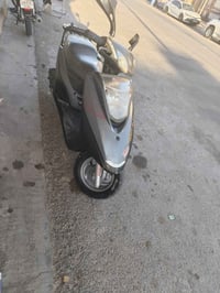 محرك ١٢٥ • جديد • الرمادي