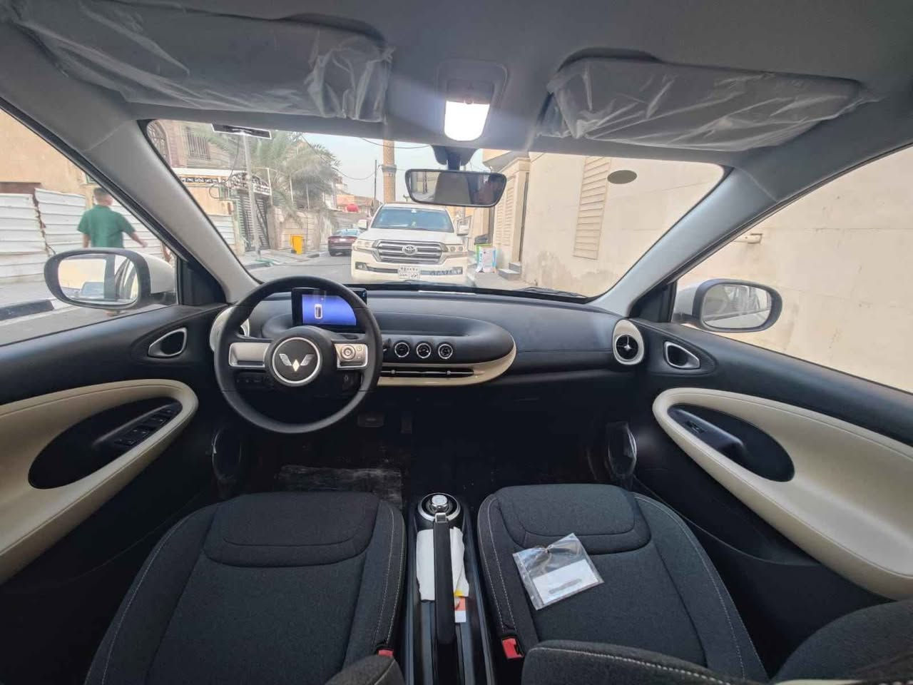 Wuling bingo  بينگو 2024 
كهربائية بالكامل 
مدى الشحنة الوحدة 203 كم
دخول زيرو يعني مكفولة وارد صيني 
السعر 95 ورقة و بي مجال
ماشية 33 الف كم و قابل للزيادة 
تبريد تدفئة كامرة خلفية حساسات خلفية شاشة عرض امام السايق حساس اطارات 
للتواصل واتس اب او اتصال *********** بغداد, العراق
