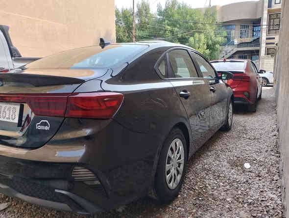 كيا فورتي 22 بدون ايرباك حادثه موضح بل صور سياره جاهزه مابيها اي نقص مكينه وكير بلادي ما مفتوح تخم تاير ياباني برجستون رقم بغداد بسمي مكان السياره بغداد البلديات السعر 140 ، ***********
***********
