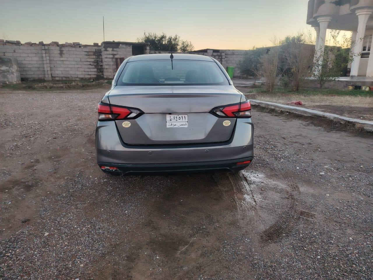 السلام عليكم 
للبيع 
نيسان فيرسا موديل 2024 مواصفات S منفيس حره تترقم في جميع المحافظات ما عدا الاقليم دخول جديد ماشيه 35 الف ميل ضررها تبديل قبق الصندوق فقط قطعه وحده 
صوره الشاصي مرفق بالمنشور 
السعر 115 نقدي وبيها مجال بسيط 
وترهم مقدمه 75 ورقه  والباقي اقساط شرط الكفيل 
عنوان السياره ناحيه الزاب قريه اصبيح تحتاني 
للاستفسار الاتصال على الرقم التالي 
‏‪0782 830 9893‬‏
