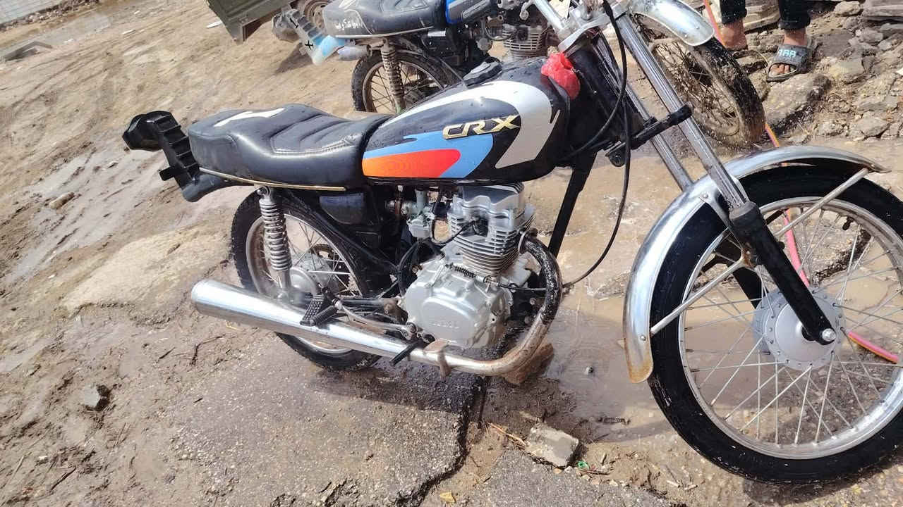 سلام عليكم دراجة اربع كير نامي تعميره ٢٤ لشاصي ١٥ ارشه بليته بيه أوراق مكان ديوانية لسعر ٦٥٠ وبيه مجال


**إذا كنت صاحب هذا الإعلان وتريد حذفه لأي سبب، رجاءا أرسل رسالة إلى الدعم الفني**