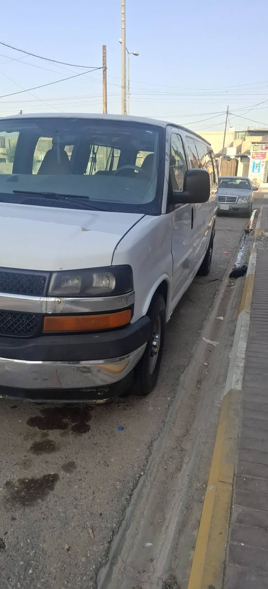 السلام عليكم
سفانه ٢٠٠٧ /١٤طويله 
جاهزه ماعايزه شي  رقم جديد مداور ثاني يوم .تبريد كير مكينه جاهزه ... ماتشتغل بالكراج  استعمال شخصي  
٨٨ وبيها مجال 
اتصال تفاصيل اكثر  واتساب 
***********
