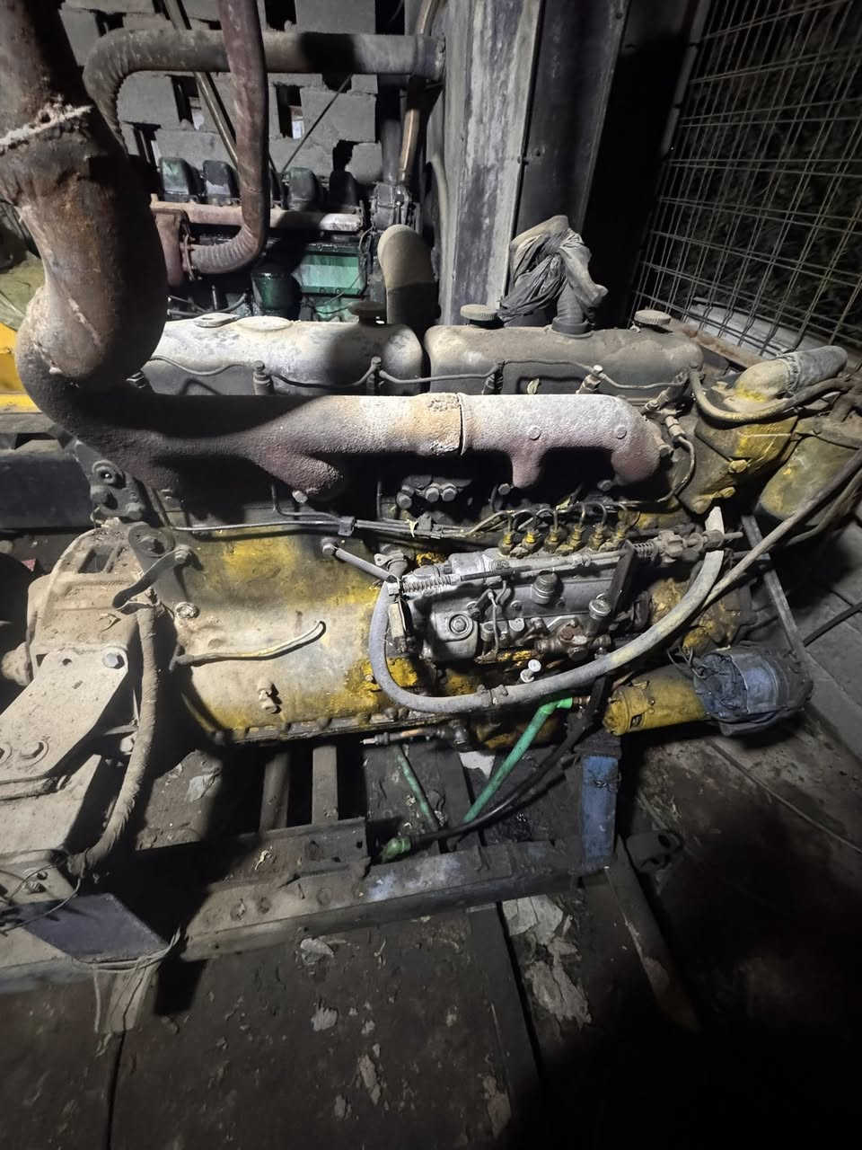 سلام عليكم مولد سكانيه  111راس التوليد 150كيفي سعر 17ورقه  مكينه كايمه رقم *********** مكاني كوت
