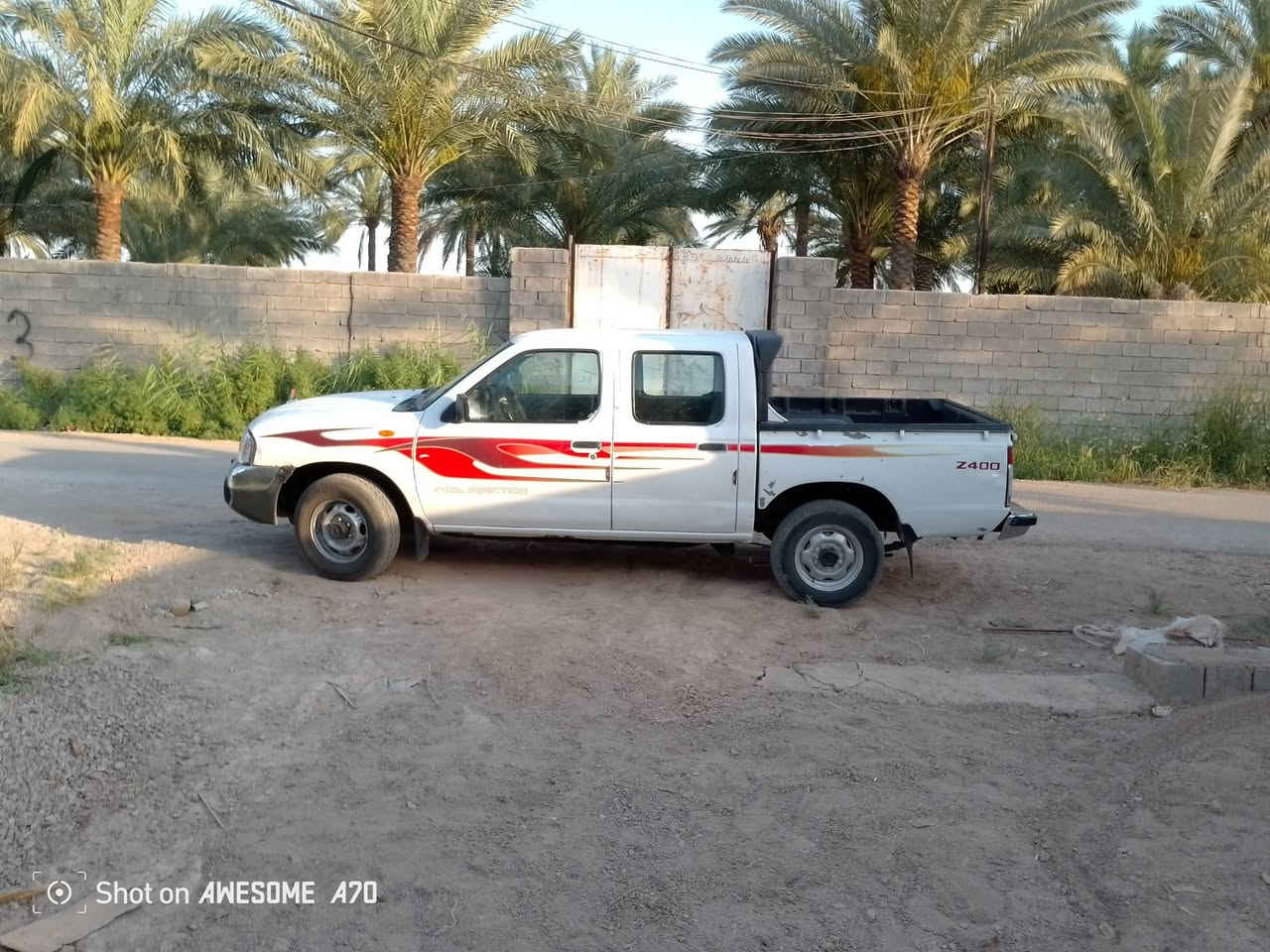 السلام عليكم نيسان ددسن موديل 2006 ياباني السياره خير من الله صدر تخم تاير جديد شاد مكينه وربي مال حاويه ما مفتوح السياره بيها ضربه بل تكمه اليمين وصبغ حزام رقم بغداد السياره استخدام شخصي ما ناقصه اي شي سعر 85وبيها مجال ***********
