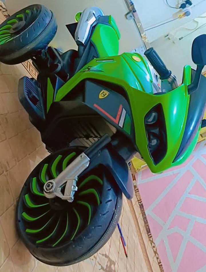 للبيع 150وبي مجال بسيط مكاني النجف حي ميسان ***********
