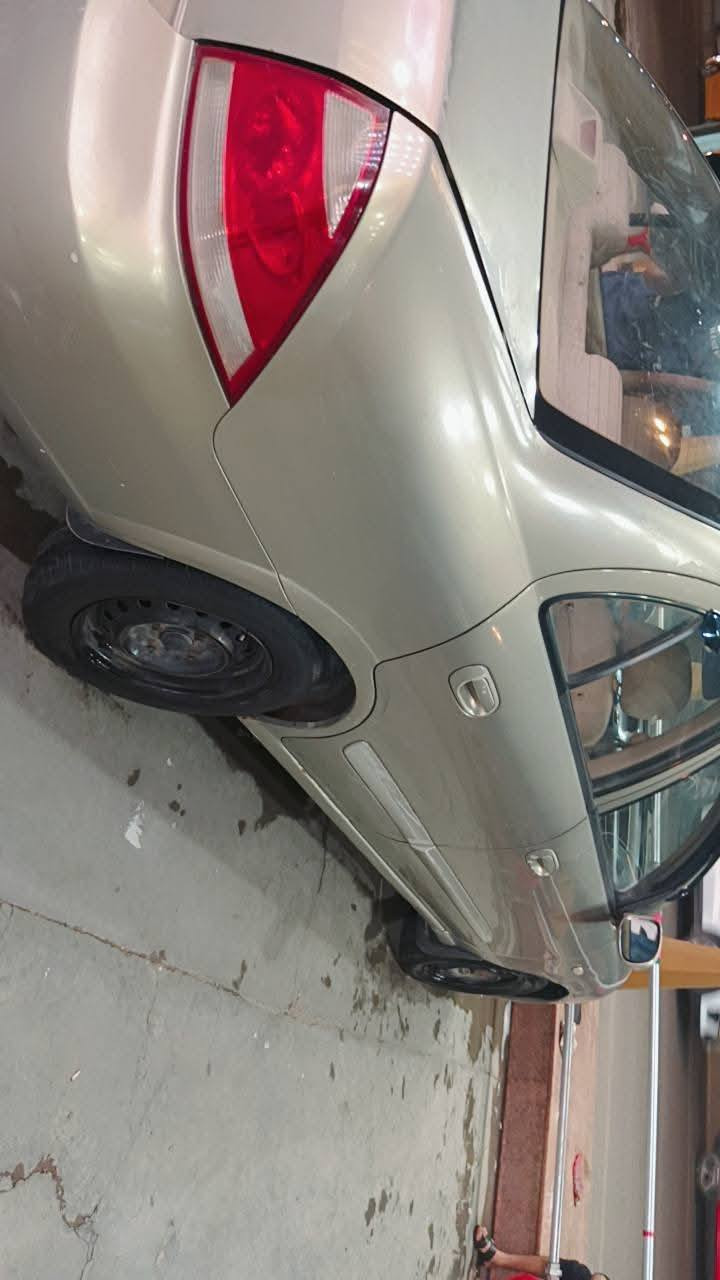 السلام عليكم نيسان سني موديل 2007غاز بنزين رقم مميز  ***********
