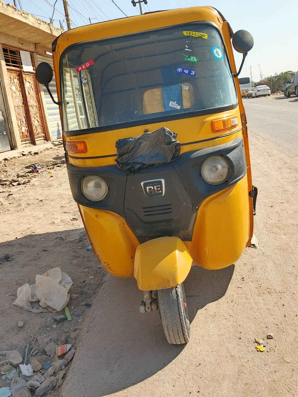 سلام عليكم اقره قبل لا تتصل وشوف فديو مديل 20 وجبه اولى بسنويه كتبو 19 شهر 12 بيها بس لغد مصبوغ ولباقي مكفول صبغ ومعجون باسمي تحويل ثاني يوم هزة جديده كهرباء كلها شغاله بيها صليب مكينه تخبل خرسه سعرها 5700 وبيه مجال مكاني سبع قصور يم صيطره ***********
