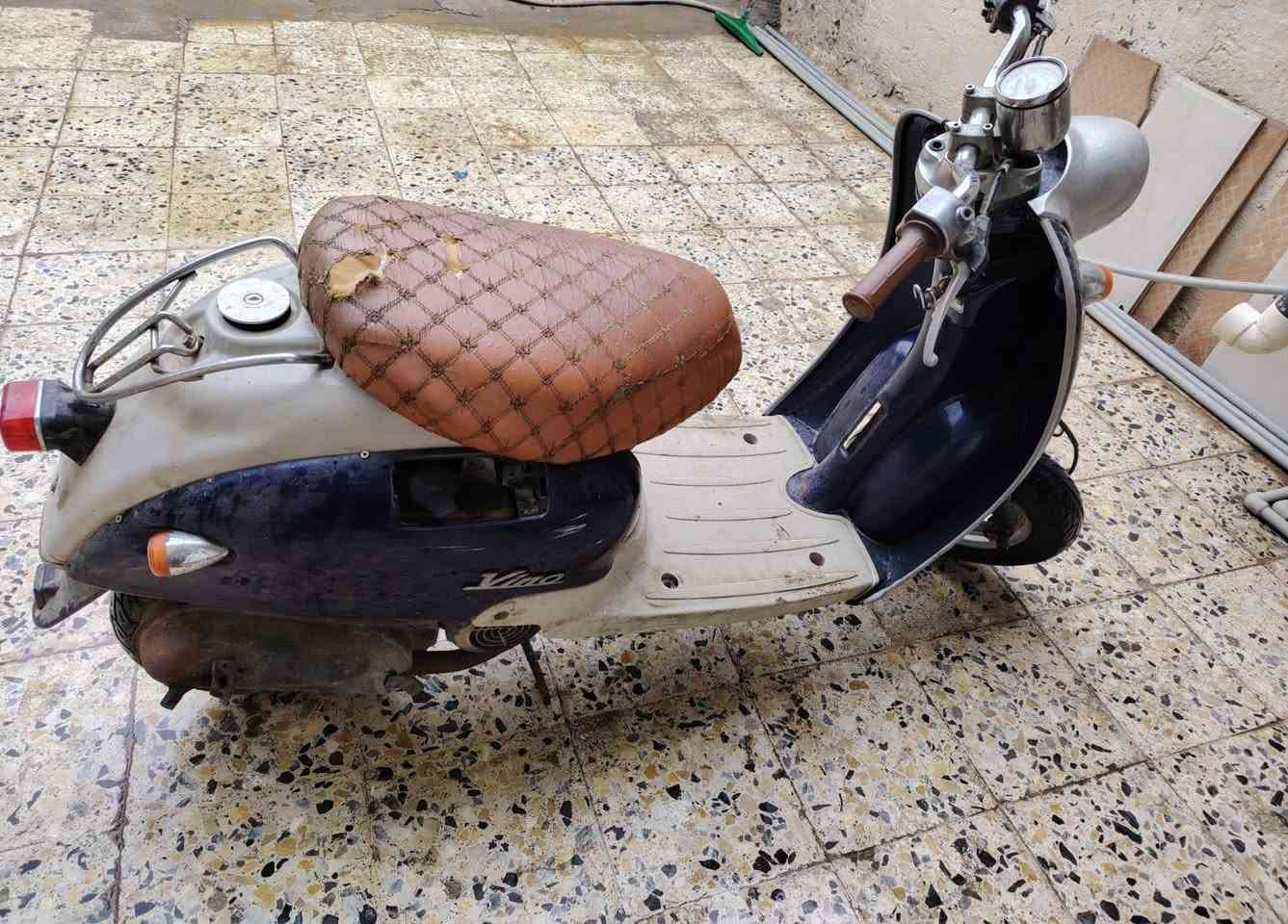 سلام عليكم دراجه  عبد الحليم مفتوحه مره وحده دراجه ناعمه وحلوه  اوراق كامله السعر 150وبيه مجال ***********
