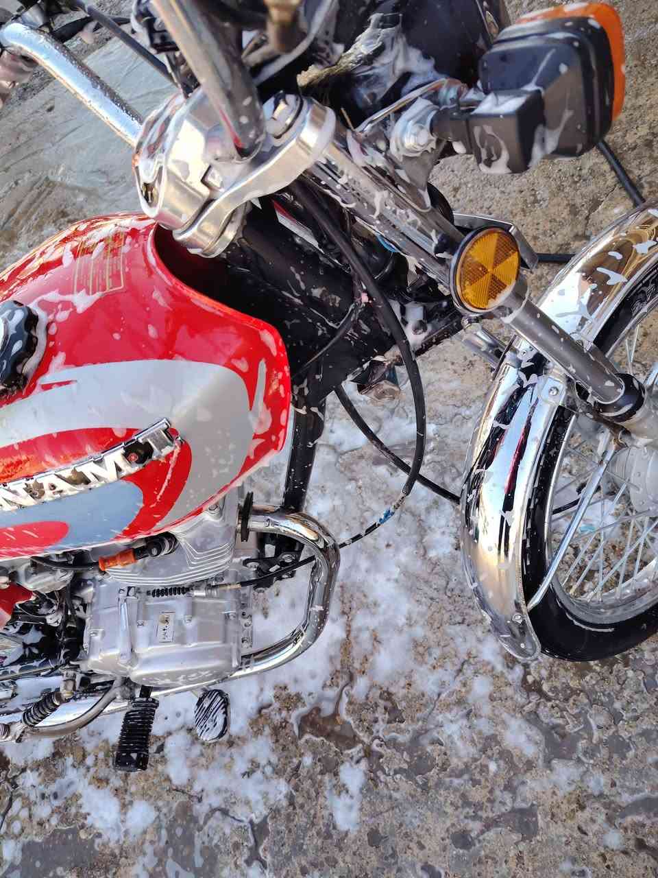 دراجه نامه 3 احرف باب اول
مكتوب على الشاصي ايراني
كهربائيات كلها شغاله
اوراق اسكنر
موديل 23 
ب500 و50 وبيها مجال
مكاني كربلاء. الساهرون


**إذا كنت صاحب هذا الإعلان وتريد حذفه لأي سبب، رجاءا أرسل رسالة إلى الدعم الفني**