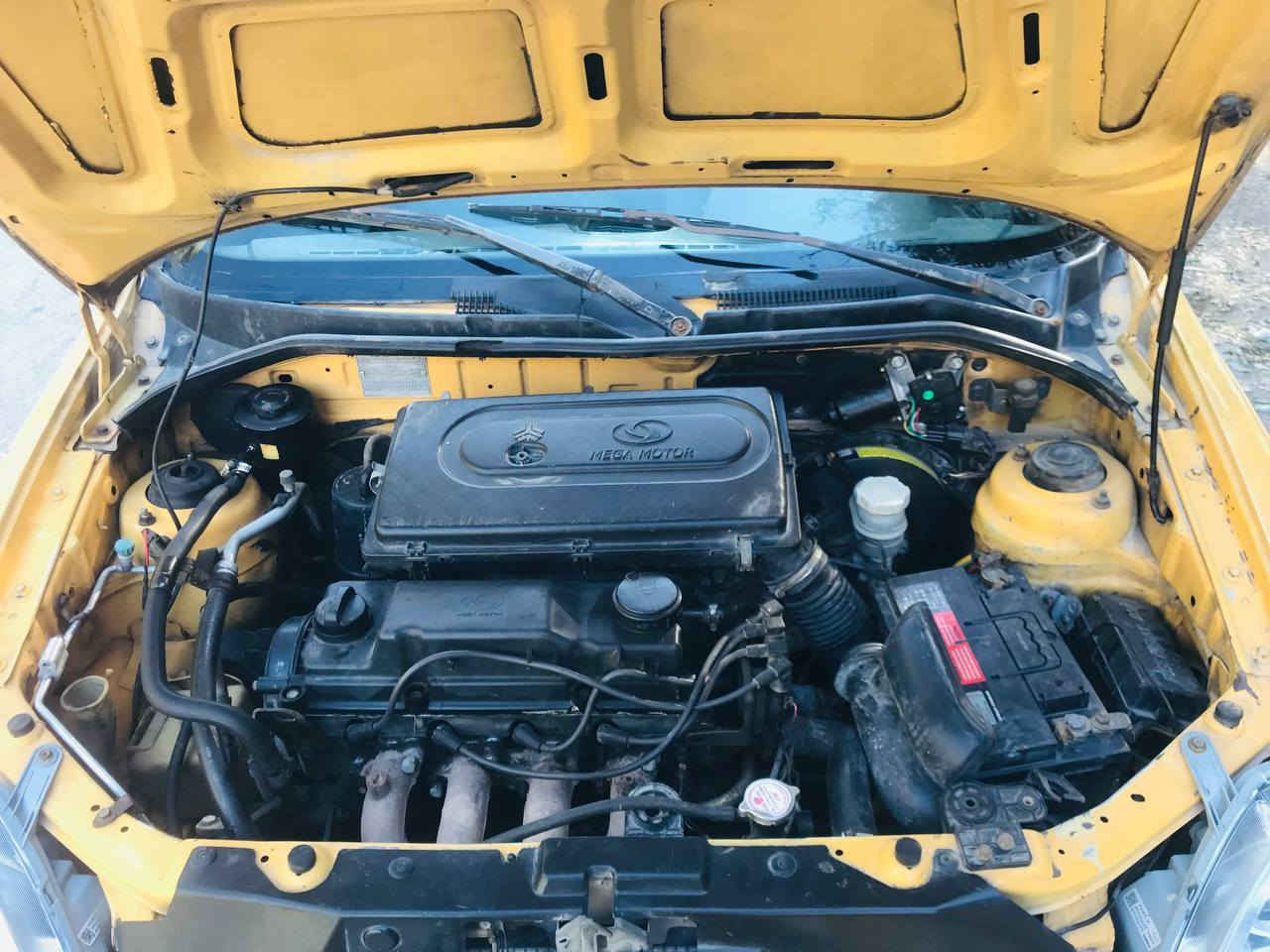 سلام عليكم
طيبة مديل ١٥ 
مصفرة هيئة وغرامات 
السيارة بسمي رقم انكليزي 
هزة جديدة 
مكينة وكير  مضبوط 
السيارة بيهة ٣قطع صبغ جاملغين وبنيد بدون تبديل دون دواخل 
شواصي بلادي تبريد شغال 
السعر ٣٤ وبيهة مجال لتفاوض 
مكاني بغداد المدائن وليجي اخلي عله راسي 
***********
