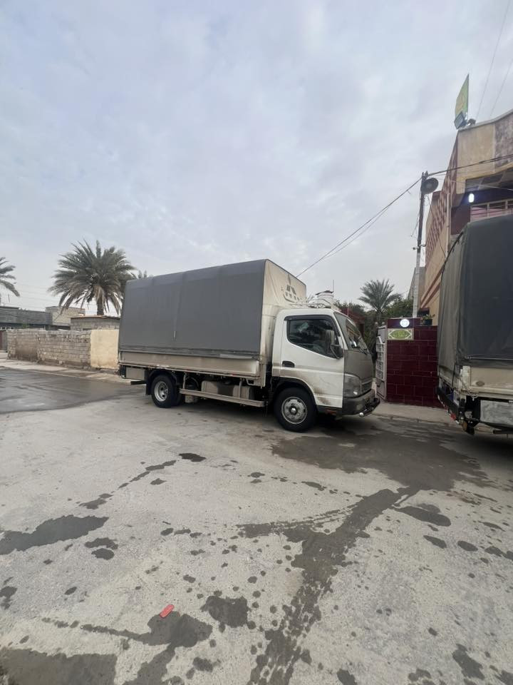 ***********سلام عليكم سياره مديل 9للبيع  سياره شغله وخطه ع نقليات رقم ديالى إنكليزي بسمي تحويل ثاني يوم محرك كير اكسل كفاله عامه بدون تنقيص مكفوله من ظربه والصبغ تبريد تدفئه شغال دوشمه جديده مكان سياره بغداد السعر 185 وبيه مجال  ما متواجد عل فيس اتصل ودلل
