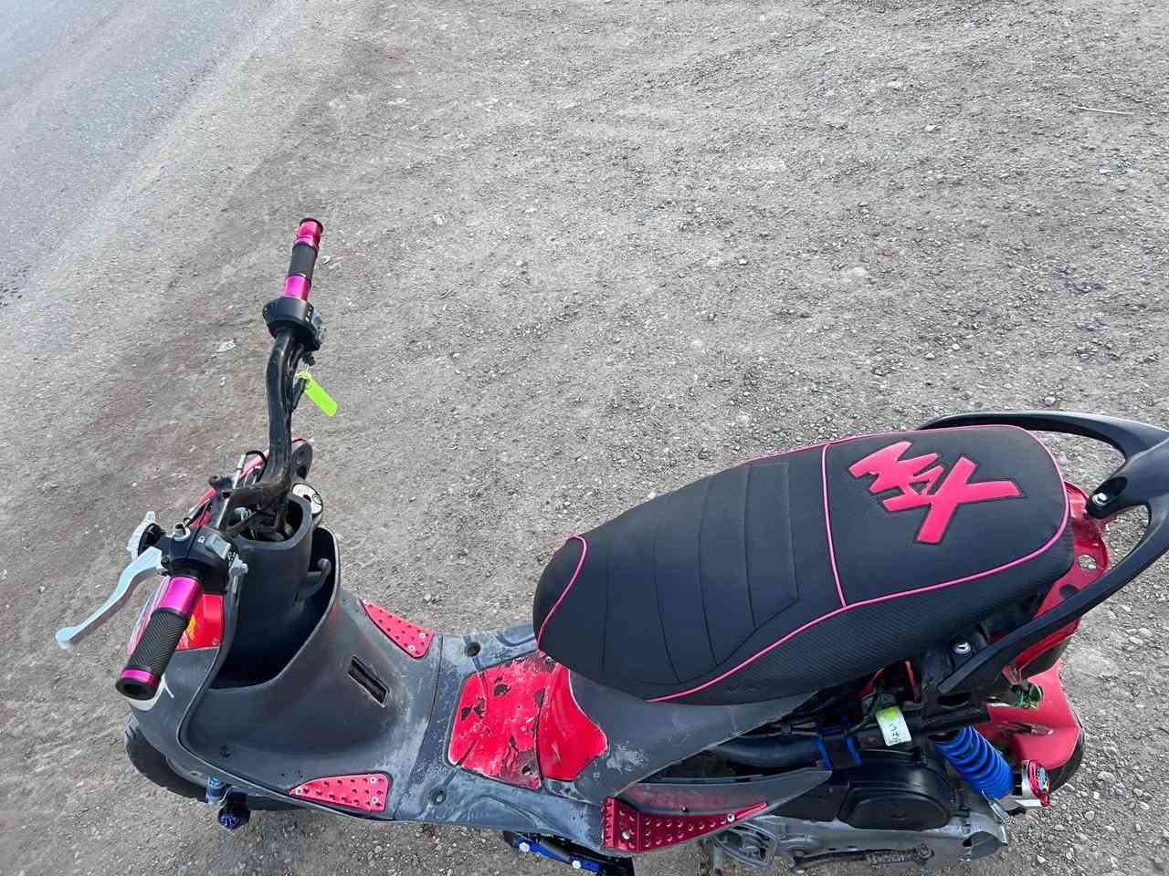 سلام عليكم دراجه للبيع شرط الفحص مكينه 55 دراجه تخبل من كهربائيات ومكينه للتواصل خاص ابو عله الواتساب  ***********
والاتصال عل رقم ***********
