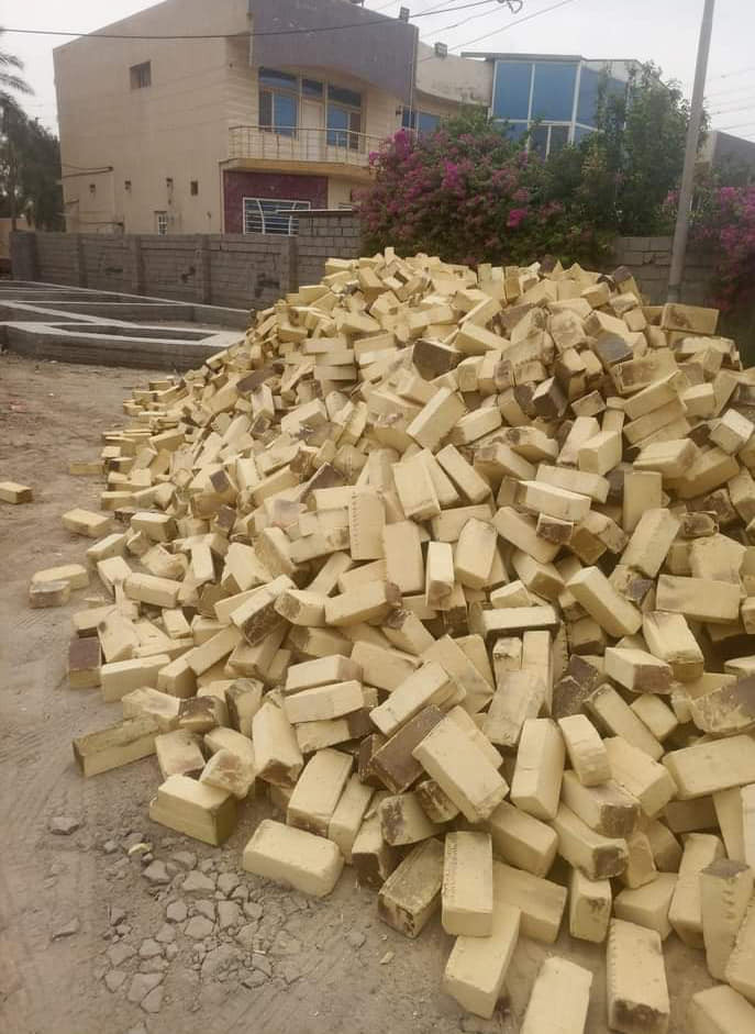 السلام عليكم طابوك معامل الشوملي كافه درجة أولى قوه ولون وقالب جبير عدد مضبوط شرط المكلاب باسعار تنافسيه توصيل/محافظه/ بابل الحله/ اقضيه/ونواحي دغاره/ سومر /عفك/ السعر حسب المكان للاستفسار 
***********
***********
***********
