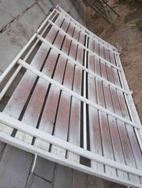 سيبايه ستاركس • سرير • واسط