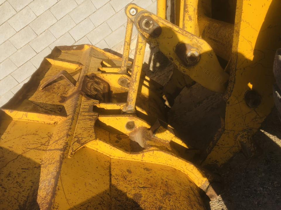 سلام عليكم شغل كاوسكي حجم 70 B موديل 82 محرك جديد 102 ازوزه ستندر صبغ شركه صينيه جديدة تايرات 70 
كيله بلاديه بريك جاهز للعمل مكانه الرمادي الي يشتري يستلم رقم انكليزي 

‭0780 999 3561‬
