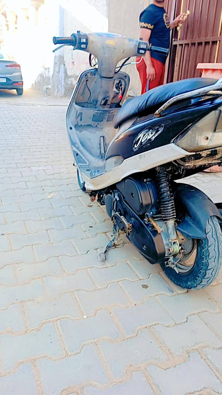 سلام عليكم مأطور لبيع ماكس منغولي
الماطور كل نواقص مابي فقط بس ذيل لورة ماموجود لماطور شلعة ومعدل لماطور مكينتة بلادي برغي مافتوح منة 
كهربائيات كلة شغالة مكينتة فول نعومة 
مكاني كربلاء طوريرج سعر 600 وبية مجال قليل


**إذا كنت صاحب هذا الإعلان وتريد حذفه لأي سبب، رجاءا أرسل رسالة إلى الدعم الفني**