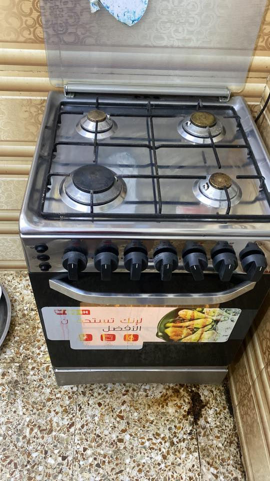 السلام عليكم للبيع غراض الغرض السفر 
غساله الحافظ 12 كيلو حوضين نظيفه جدا 
طباخ افرش المصري  اثينهم للبيع التفاصيل. اكثر مراسله. واتساب 
فقط الواتساب 
*********** العنوان. بغداد البلديات شارع الحشد
