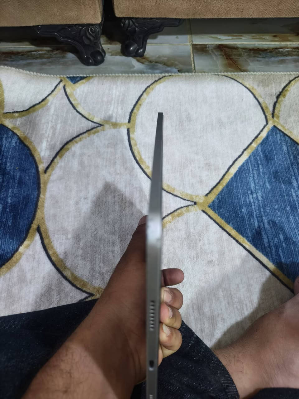 ايباد 11 معالج 1M مساحه256هاذ الكسر البي مبين بل تصوير سعره 350 وبي مجال بكاني بصره شط العرب جزيره ***********
