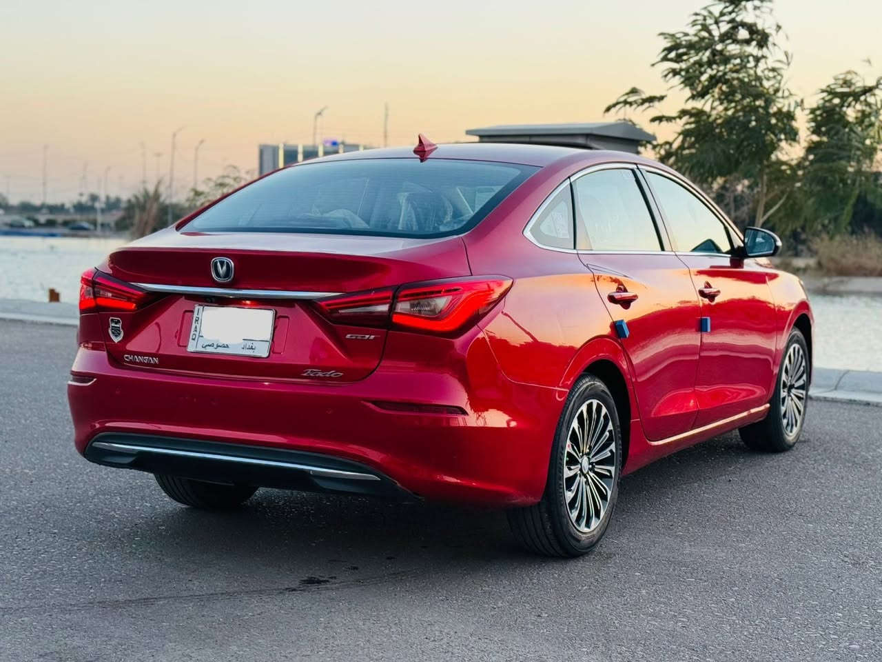 سلام عليكم جانجان ايدو موديل 2020
مكفوله لا ضربه ولا تبديل فقط ملاحضات بسيطه صبغ بين لبابتين مسافه شبرين 
ويضن لجاملغ لمامي صبغ مسافت شبر فقط لباقي سياره مكفوله من صبغ 
فول مواصفات 1/1 
فتحت سقف 
كشنات كهرباء 
كشنات ماروني
كشنات جلد
مري شفط 
فول حساس
مضمومه زنون 
بكلايلت 
فول تحكم ستيرن 
شاشه كأمره 
5 ويل كب 
ماشيه 58الف
وبعد بيه هواي مواصفات 
معروفه ل مواصفات فووووووول
حجم لمحرك 1600 دوش 
كير اي تي  
تدفه + تبريد شغالات 
ومحرك وكير خير من الله 
صدر امامي خلفي كله جديد 
تخم تاير جديد 
كهربائيات جاهزه
سياره جاهزه من كلشي وبدون اي نقص 
رقم بغداد بسمي 
مكاني بغداد لحبيبيه 
الرقم الهاتف ***********
ملاحضه ما ممتواجد على نت
