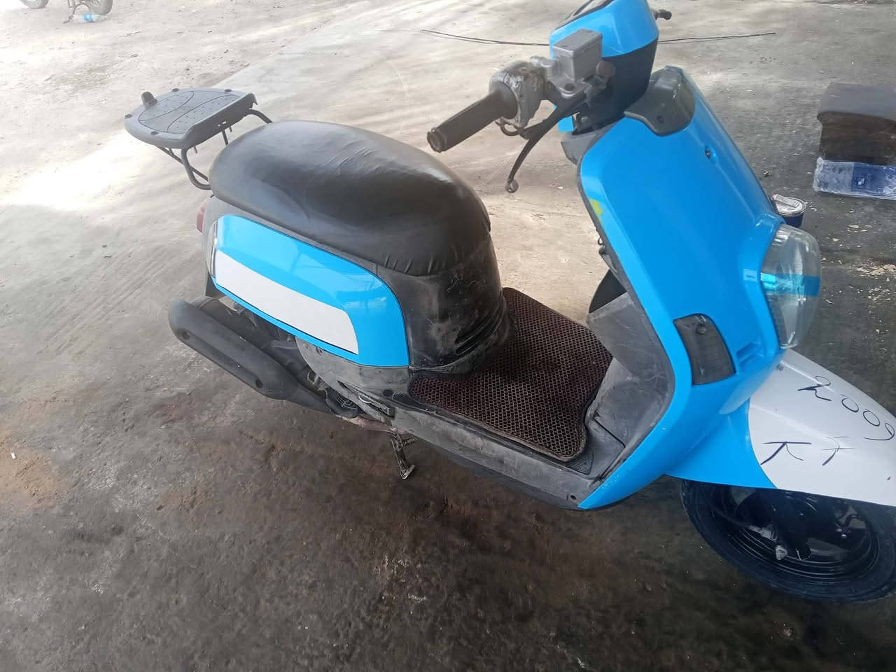 سلام عليكم دراجه بوليس البيع قبل شهر من طلعناه من الرنبه سعر 750 وبيه مجال بيع مستعجل ***********
