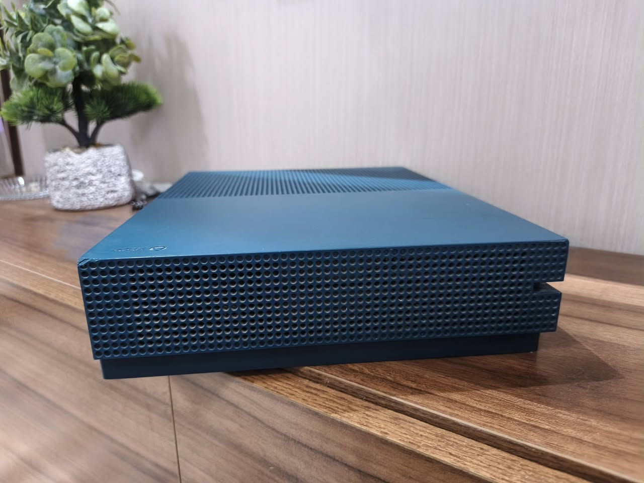 السلام عليكم xbox one s مستعمل نظيف جدا نسخة باندل و بالة اوروبية
للاستفسار *********** واتساب
