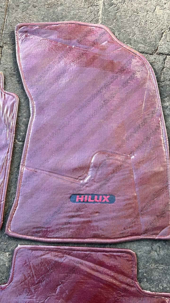 ارضيه هايلوكس بلاديه  وكاله ب100$

***********
***********
