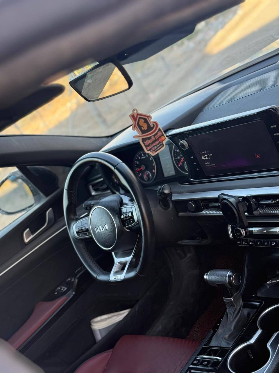 .. كي فايف....K5 2024( فوول مواصفات) وارد  امريكي GTline
ساره بيها((( صبغ خمس  قطع)) اني..)((( ابيع  صبغ حزام))..))). مكفوله شواصي وكص.. ايرباك برده طاك وراجع سستم بلادي. كير.. مكينه.. حداديه كشر.. كهربائيات.للبيع (((بسعر 142 وبيهامجال))). بانوراما.. كلها بشرط.. رقم   شاصي..(((5XXG64J22RG246290..)). موجود وتاكد. سياره بيها خمس قطع صبغ...((( ابيع حزام).)) مكان السياره بغداد.. للاتصال ب***********... للبيع بسعر 142 وبيها مجال للجادين.. سنويه وهزه وفحص جديد  تحويل وكالة بشرط..رقم شاصي  .. 5XXG64J22RG246290
