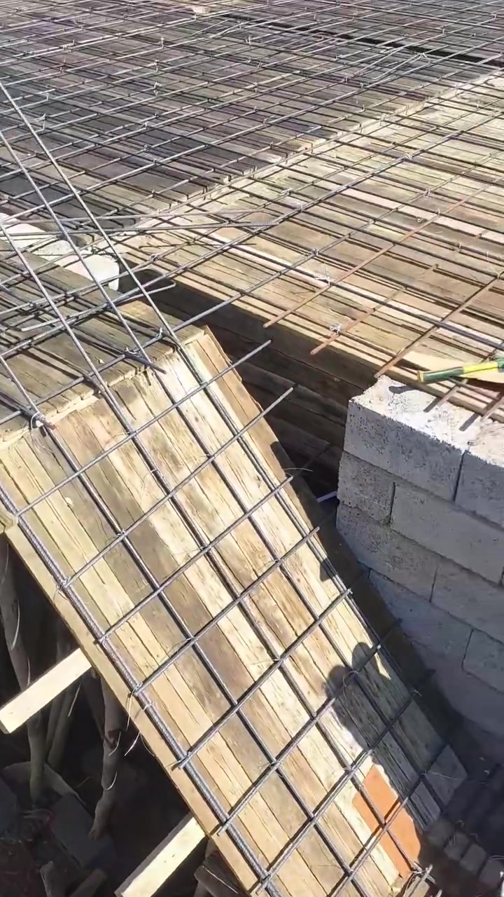 السلام عليكم
#مكلف   قالب للبيع نضافه 80% 
***********
