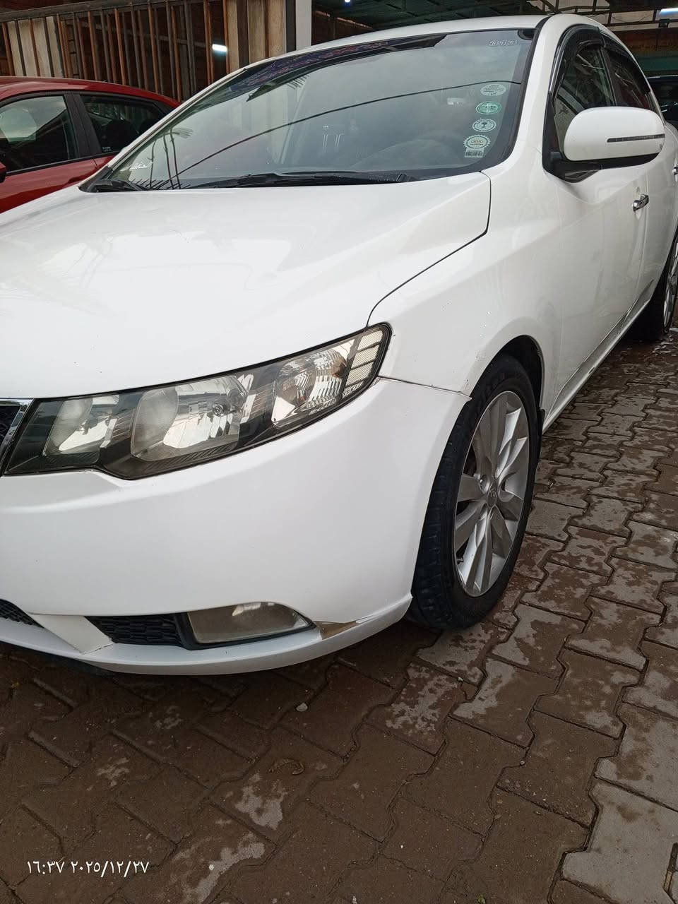 السلام عليكم سيراتومودبل13بيه  صبغ البابتين الخلفية صبغ اثر شخوط والبنيد مبدال بدون دعمه اثر فابلون السعر 100وبيه مجال رقم اربيل سنويه27. ***********
