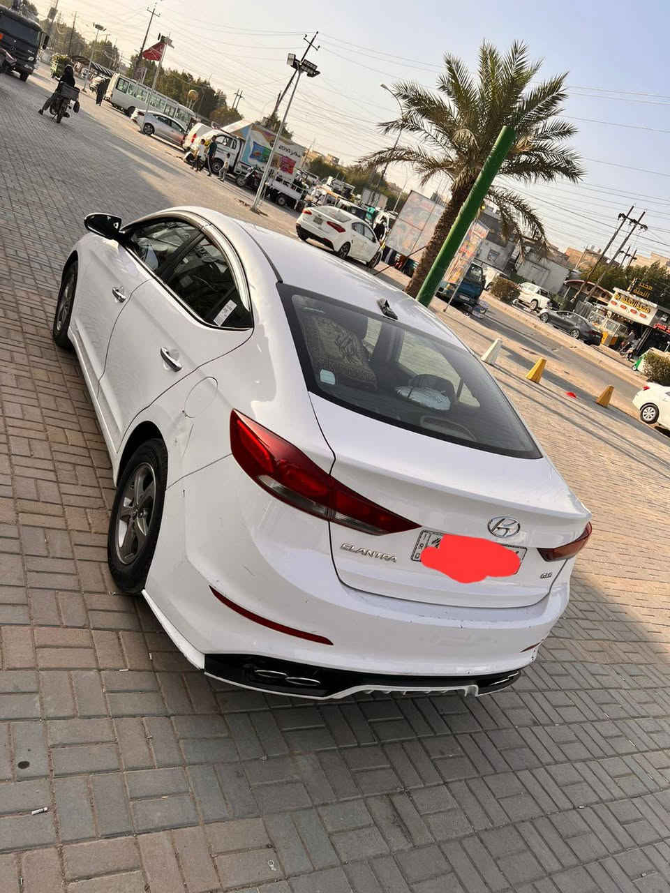 النتره موديل 17 خليجي ماشيه 75 كير ومحرك مكفولات محرك 1600 رقم بغداد تدفئه تبريد  بابين عكس السايق بيهن بارد وشويه من الجاملغ مكان بغداد الدوره للاستفسار
***********
