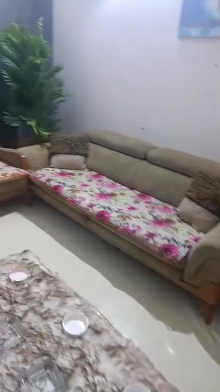 سلام عليكم قنفات طخمين البيع طخم من عدهن يصير جربايه ينفتح وطبلا مرمر وطبلات صاج مال تقديم سعر الكلي 500 بيع مستعجل عنوان بصرة كازينو البنان ***********تصال واساب
