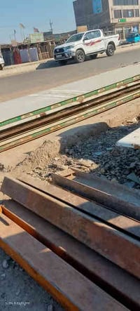 عندي سندويج ابو نحلة طول 10 متر 5 قطع تركي الشراي يتصل على الرقم التال...