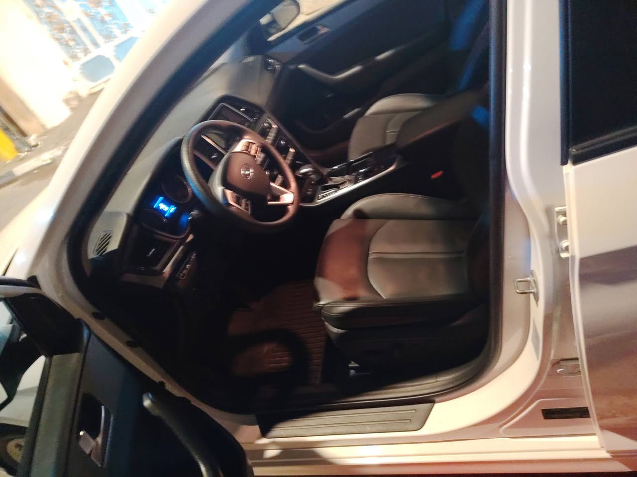 سلا عليكم سوناته البيع موديل 2023كفاله عامه وارد كوري مكفولة من صبغ وتبديل وضربه مكينه كير كله كفاله رقم بصره تحويل ثاني يوم سياره غاز فقط  فول مواصفات تحديد مسار رادارات سياقه ذاتيه سايد بريك بصمه تبريد تدفئة بل كشن كهربائي كشنات جلد مكان سياره بصره سعر 185وبيه مجال ***********
