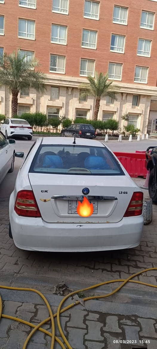 سلام عليكم
جيلي سيكي موديل 2012 رقم قادسيه كير ومحرك مكفول حداديه جديده تخم تاير جديد فقط خياسات قليل رايد 
مراوس بسياره كير اوتماتيك كون مو تعبانه مكاني نجف 
***********
