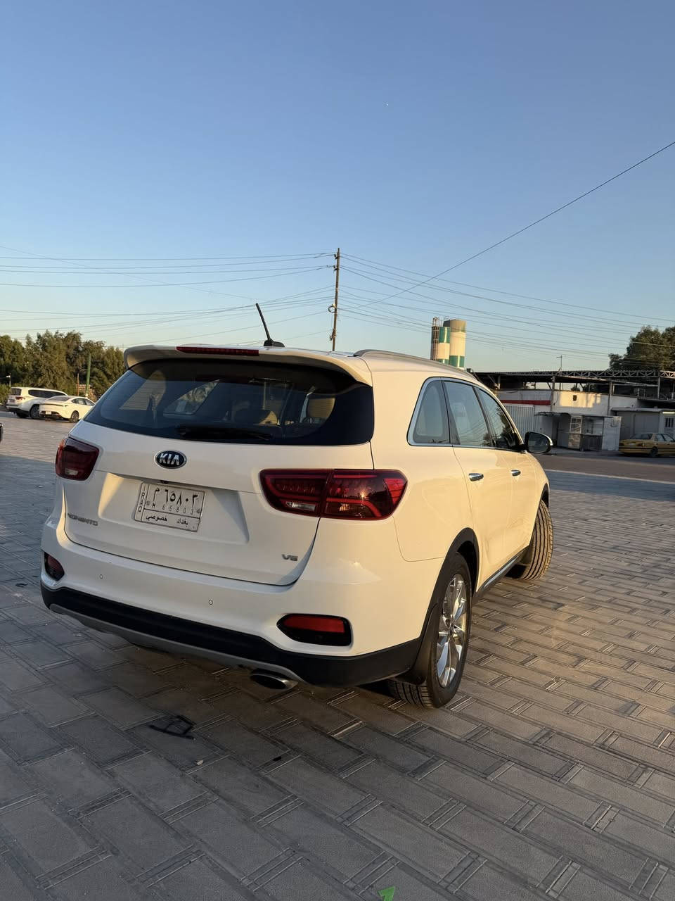 السلام عليكم 
سورنتو 2020 خليجي للبيع
6 سلندر  
 مواصفاتها معروفة
الممشى 113,000 كيلو 
السعر 25,000 
شدتين وخمسين ورقة
للأستفسار على الخاص او الرقم 
0773 800 0515
