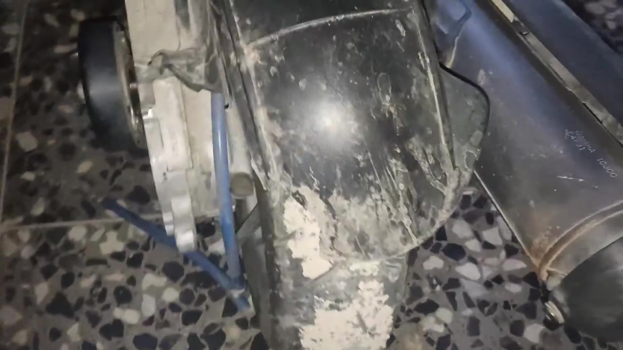 السلام عليكم
مكينة كاملة سكنس لد مفتوحة
مكينة مكفوله صوت بكن دخان تأخير 
سعر خاص 
***********
