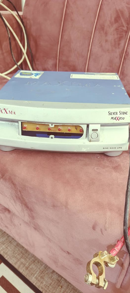 السلام عليكم عاكسة ماكزمه الهندية الاصليه مع الباتري 
ملاحظه الباتري متروك حتى العاكسة.
اتحب تأخذ العاكسة فقط ب75 اتحب تأخذ العاكسة والبطاريه ب125
مكاني بابل قرب سيطرة الاثار


**إذا كنت صاحب هذا الإعلان وتريد حذفه لأي سبب، رجاءا أرسل رسالة إلى الدعم الفني**