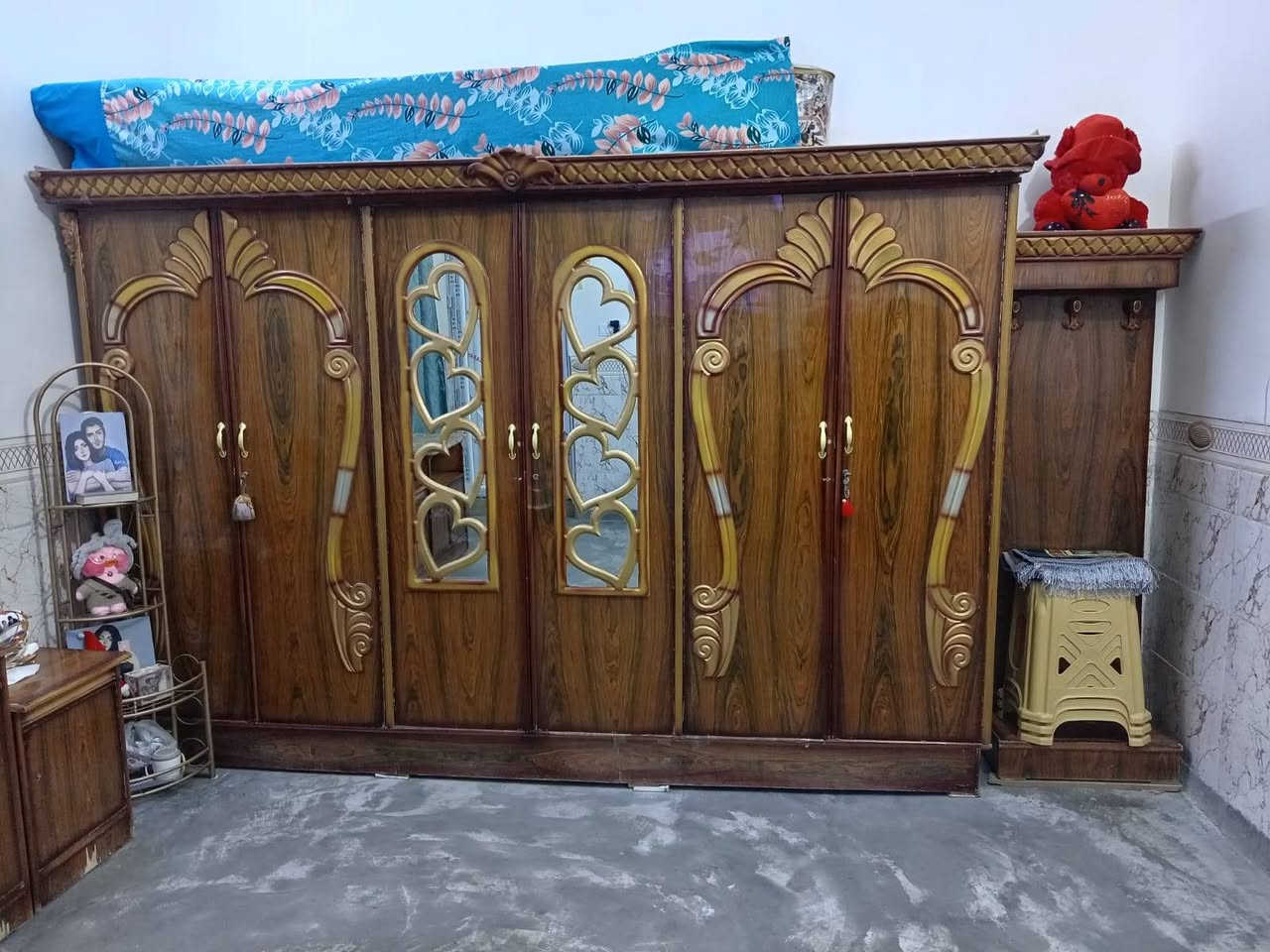 السلام عليكم غرفه للبيع بدون جربايه مكان فلوجه الشهداء +رف العاب ب٢٠
*********** وتساب مكان فلوجه
