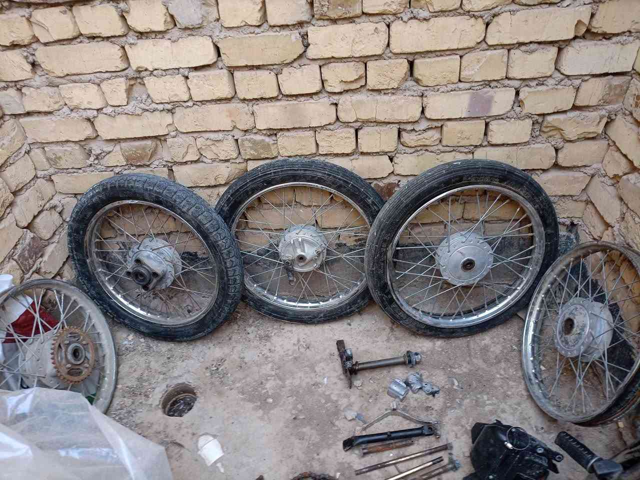 سلام عليكم غراض اربع كير مستعملات للبيع لشراي بي خير ويدلل


**إذا كنت صاحب هذا الإعلان وتريد حذفه لأي سبب، رجاءا أرسل رسالة إلى الدعم الفني**