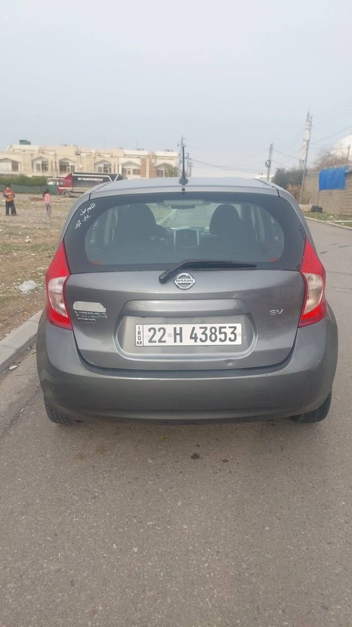 نیسان ڤێرسا  نۆت  2016
گێڕ ، مەکینە ،تەبرید بەشەرت
ڕەنگی  نەوتی
ڤۆلیۆم سوکان، تحدید سورعە،
شاشە و کامیرە
چارجام کاربا
12 ئێڕباگ
بلاجکتۆر
چارتایەی تازە
سەنەوی ڕێگاوبان ژینگە تازە تا 5/2028
بەناوخۆمان 
تەنها 1 پارچەی بۆیاغە
پێش کەپس  بێ ئێڕباگ
ئاوێنەی تەنیشتەکانی هیتەرە
دوگمەی  خزین
پێشی توند کراوەتەوە
نرخی  93 $  مامەڵەی تێدایە
*********** 
ڤایبەرو کۆڕەک أربيل, العراق
