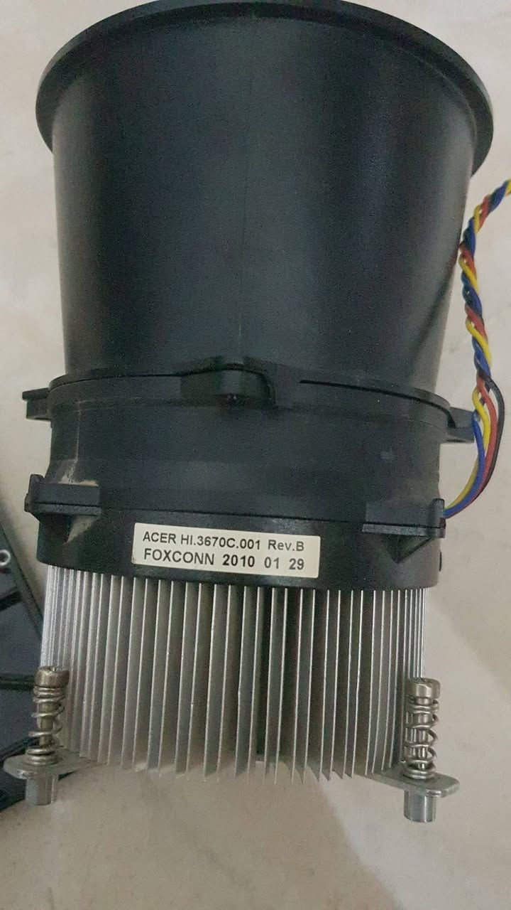 Hhd 320gb     سعر 15 ويه فان ثنينهن بغداد الامين   ***********

