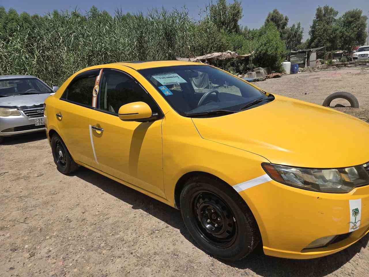 السلام عليكم للبيع فورتي 13بغداد بأسمي مصفر هيئة وغرامة سنوية جديدة گير مكينة تخم تاير جديد تبريد ثلج 🥶حدادية خير من الله بيهة 3قطع صبغ ،،،وحدة تبديل وثنين تصليح مكان سيارة بابل جبلة معروضة 88وبيهة مجال ملاحضة سيارة فول مواصفات 1/1 ،،،استفسار اكثر ***********
