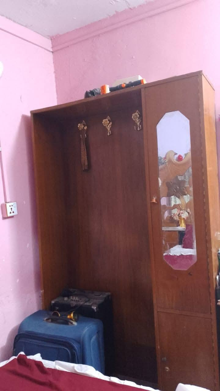 السلام عليكم اخواني غرفة نوم عراقية للبيع مع الدوشك مالته سعره 400 الف مكاني الشطره منطقة حي الزهراء 7 نيسان ***********
