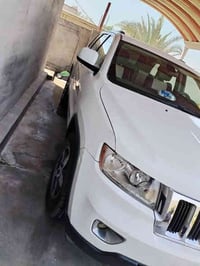 جيب موديل ١١لاريدو  سياره نضيفه فقط مكانات بارد مكفوله،من تبديل،وصبق. ...