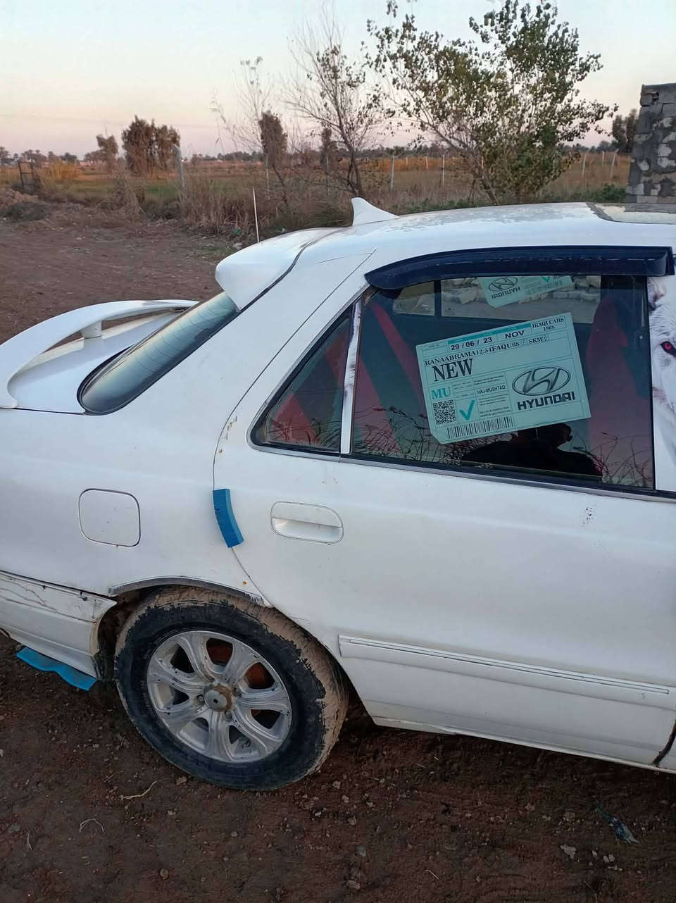 الانتره موديل 94 رقم بغداد دولي سياره حلوه وبدون ضربه كهربائيات شقاله صدر زين للبيع ب 26 وبيها مجال ***********
