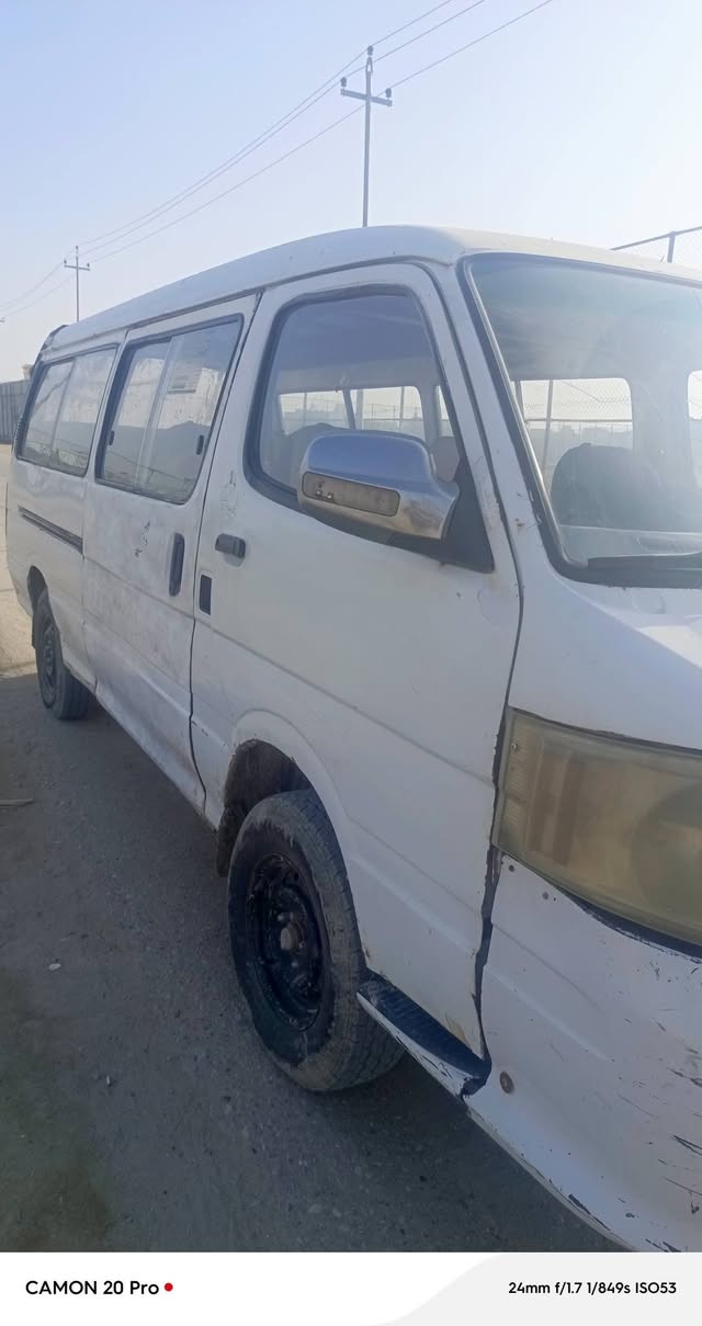 سلام عليكم فتون للبيع موديل 209 مكينة كير اكسن حدادية مكفولة تخم تاير سيارة جاهزة  كهربايات خير من الله مكان ناصرية المركز راعيه بل حلة المشتري من عدة. رقم الهاتف ***********
