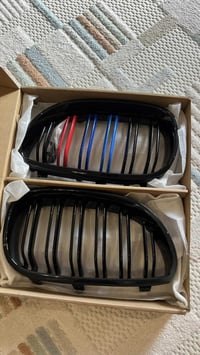 شباك bmwm e60 و e70 x5 للبيع الواحد ب ٦٠  e60 تجاري بس بعده جديد اشتري...