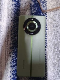 ريلمي 11 برو بلص اذكره 512  200 كامره  للبيع أو مراوس  السعر 275 07754...