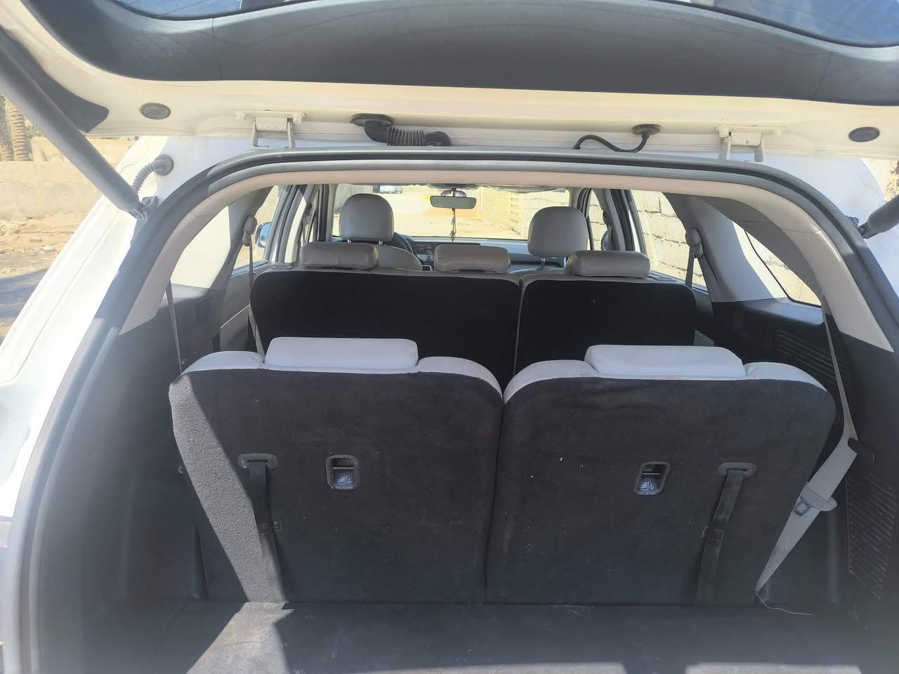 السلام عليكم سورنتو للبيع
2022 
فول مواصفات عدى الفتحه 
كشن جلد
هاند بريك بصمه
كير موس
مكينه كير مكفول
بيه فقط دحجه باب جهه العبري الباقي مكفول سونار موجود 
خليجي
رقم بابل جديد 
تحويل مباشر 
ماشيه 108 
مكاني بابل 
السعر 265 بيه مجال بسيط جدا 
للاستفسار الاتصال 
***********
